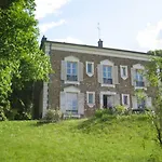 Maison Avec Jardin Et Terrasse *